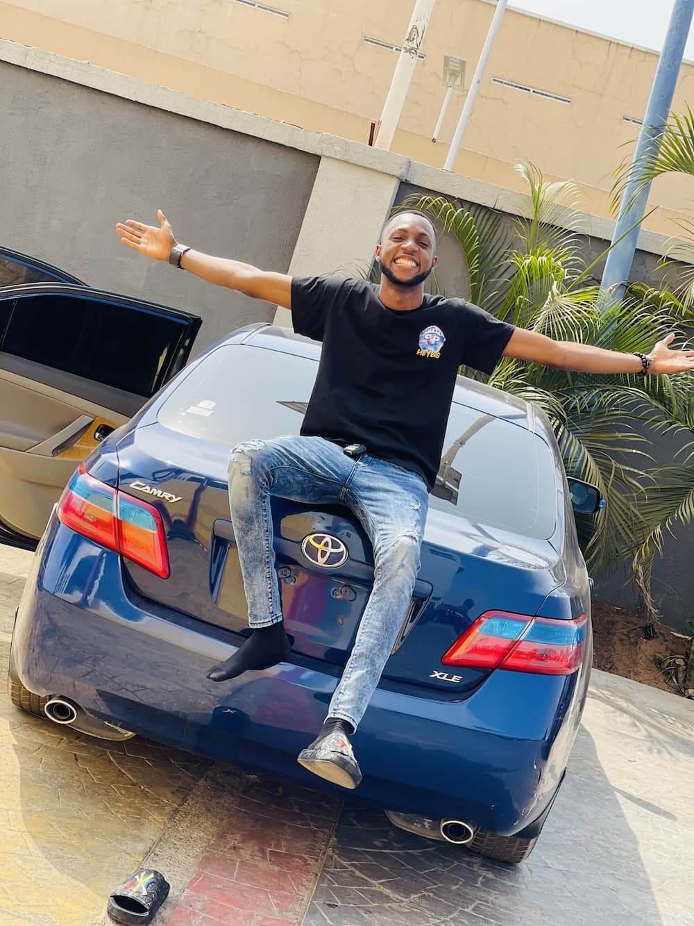 George having a nice time with friends.